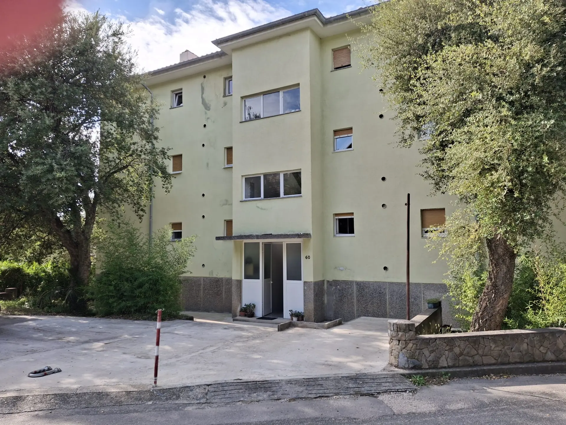 Listing Ad Image