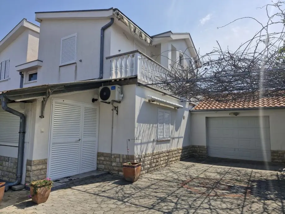 Listing Ad Image