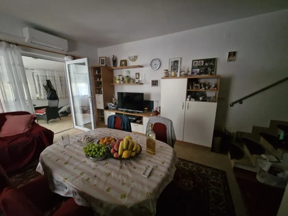 Listing Ad Image