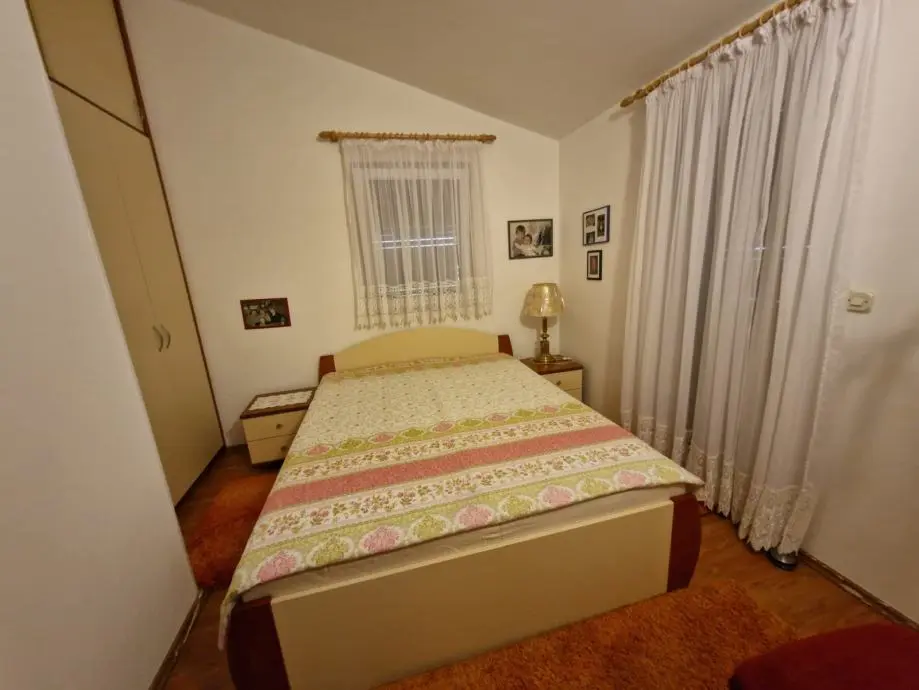 Listing Ad Image
