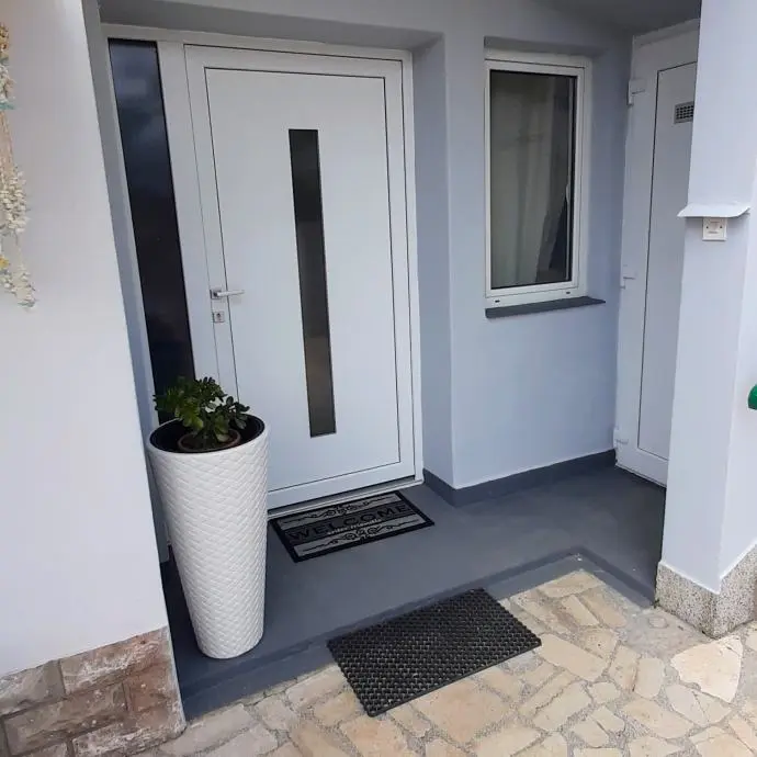 Listing Ad Image