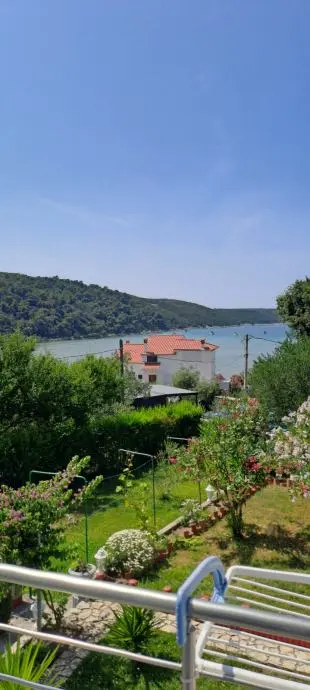 Listing Ad Image