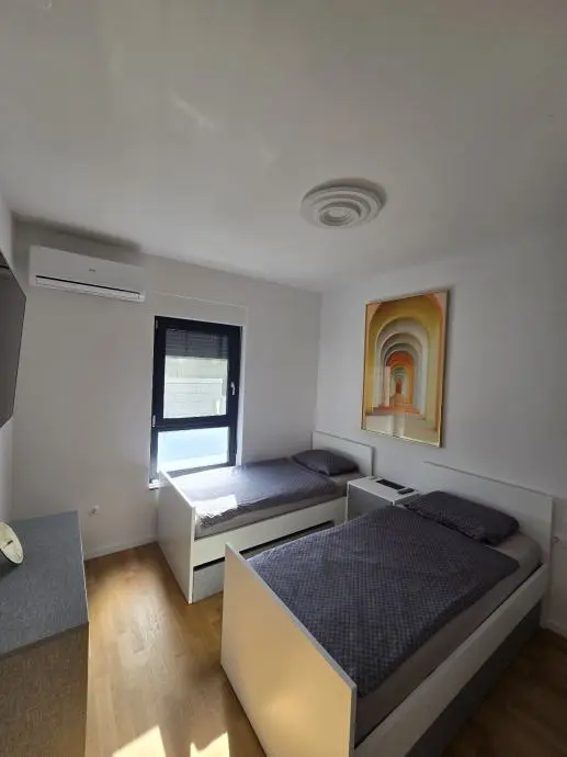 Listing Ad Image