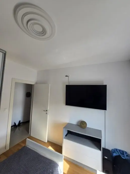 Listing Ad Image