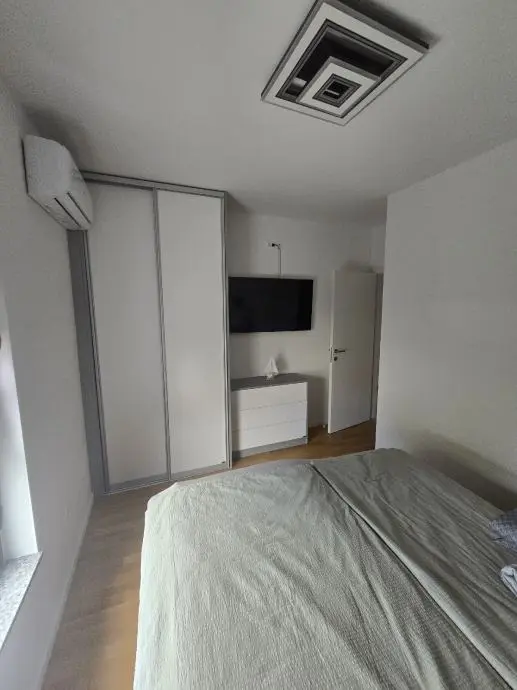 Listing Ad Image