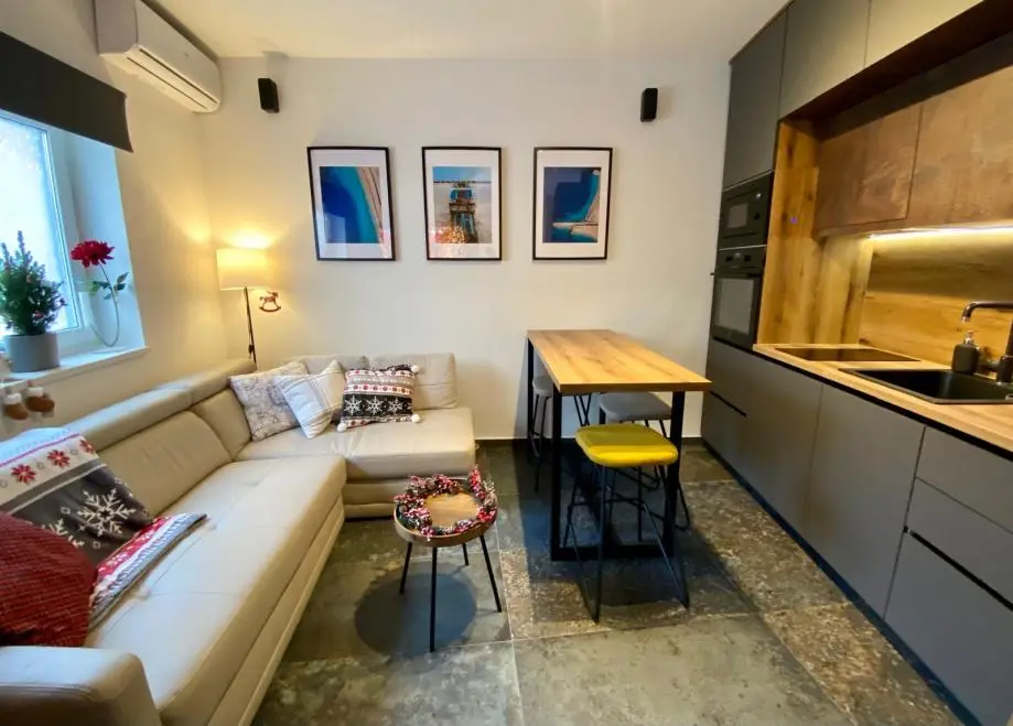 Listing Ad Image