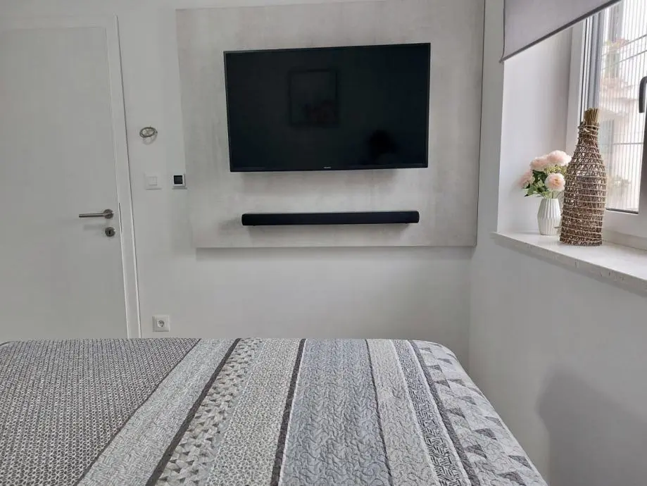 Listing Ad Image
