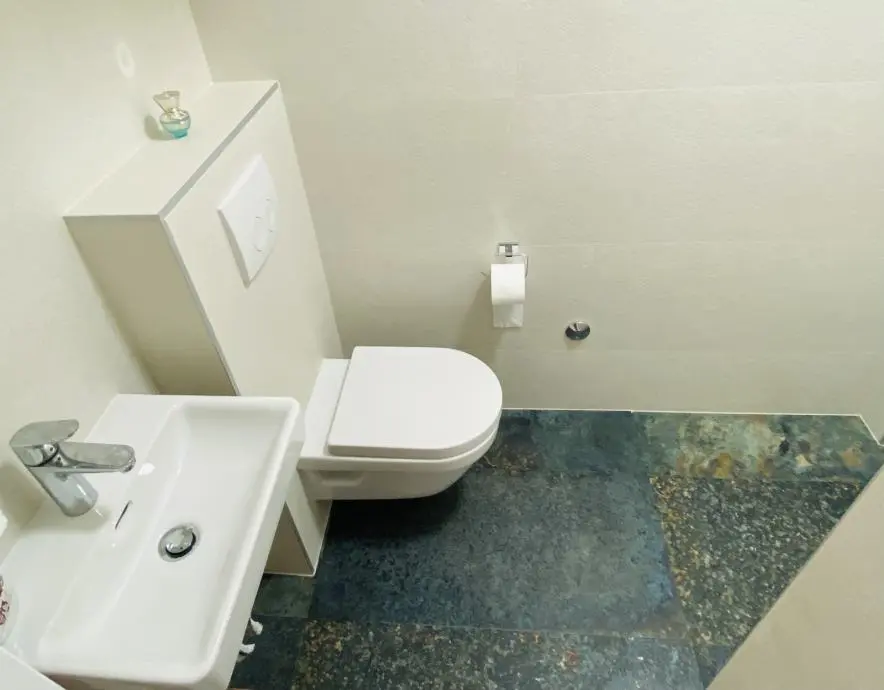 Listing Ad Image