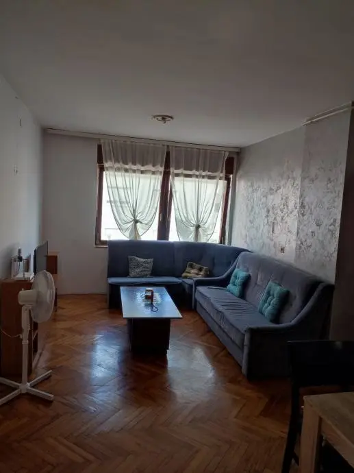Listing Ad Image
