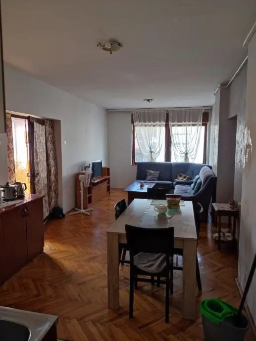 Listing Ad Image