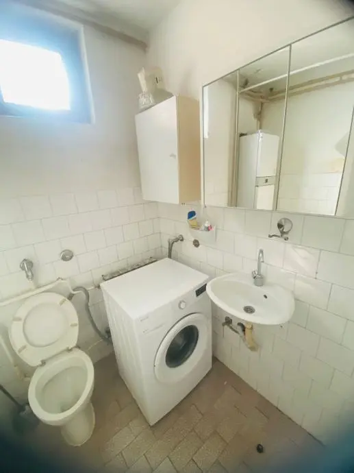 Listing Ad Image