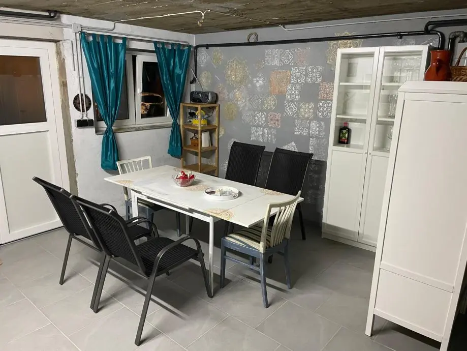 Listing Ad Image