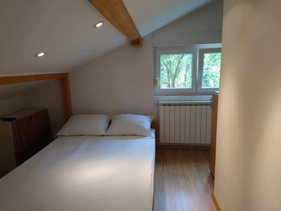Listing Ad Image