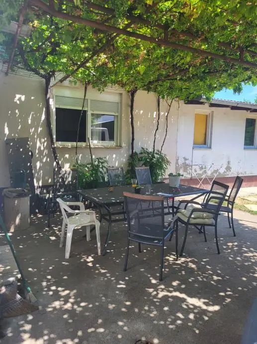 Listing Ad Image