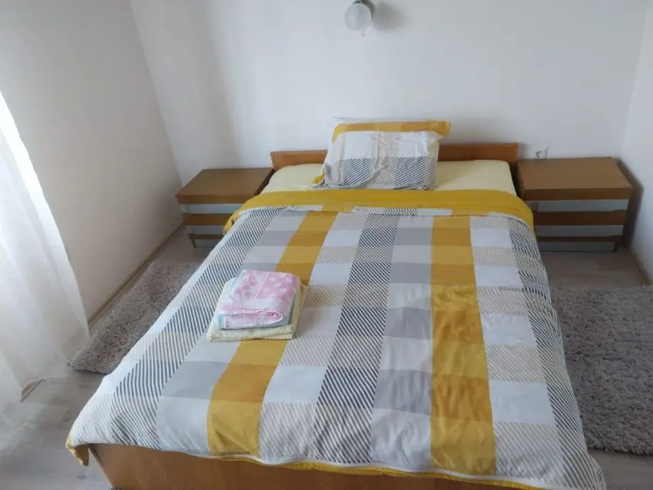Listing Ad Image