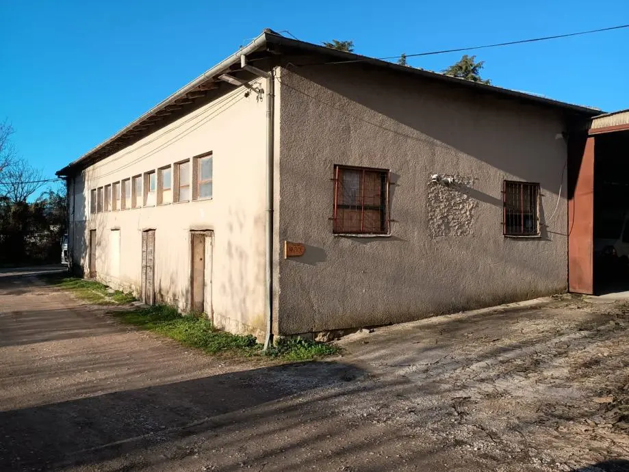 Listing Ad Image
