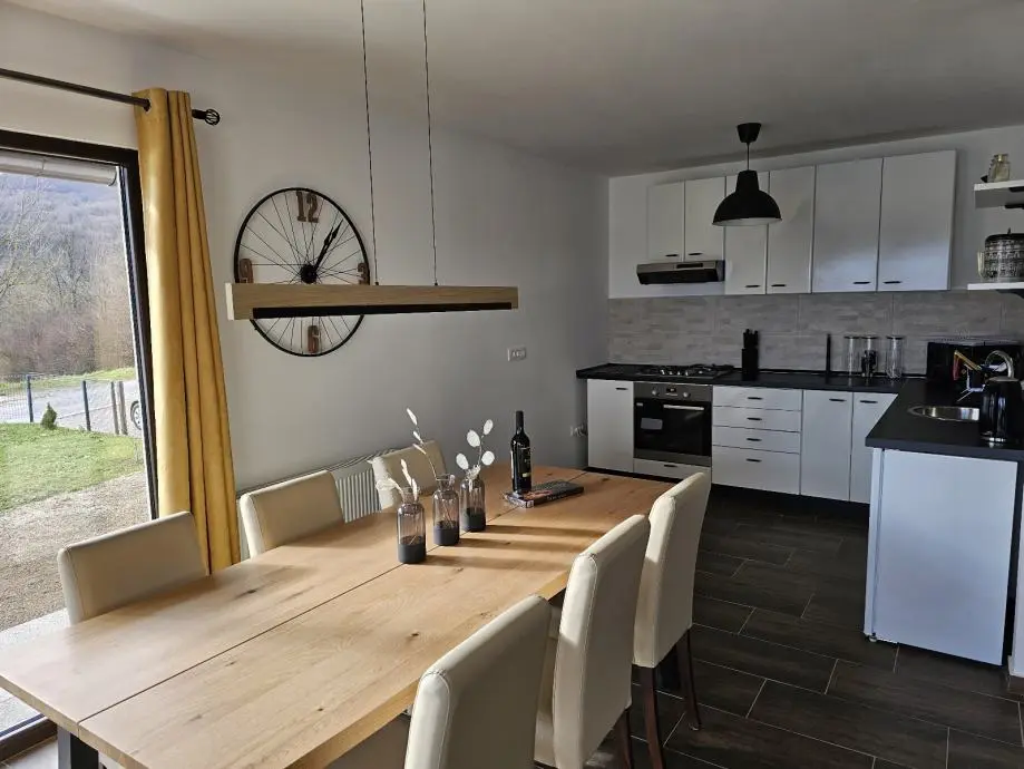 Listing Ad Image