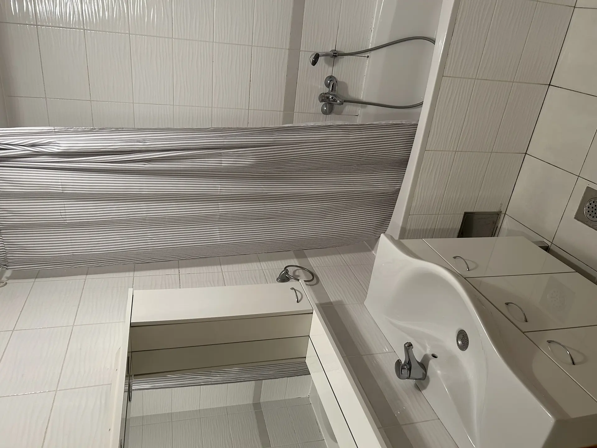 Listing Ad Image