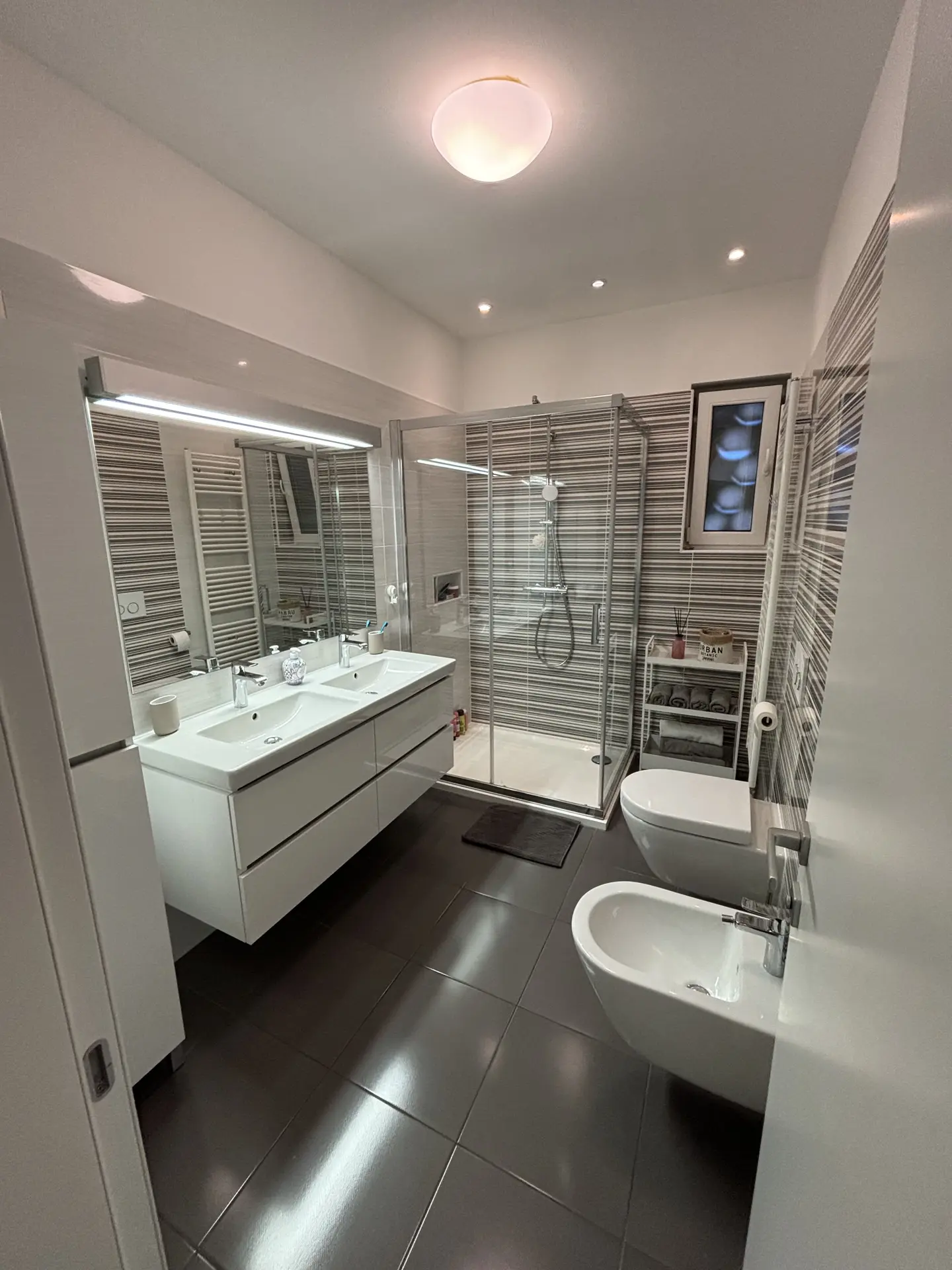 Listing Ad Image