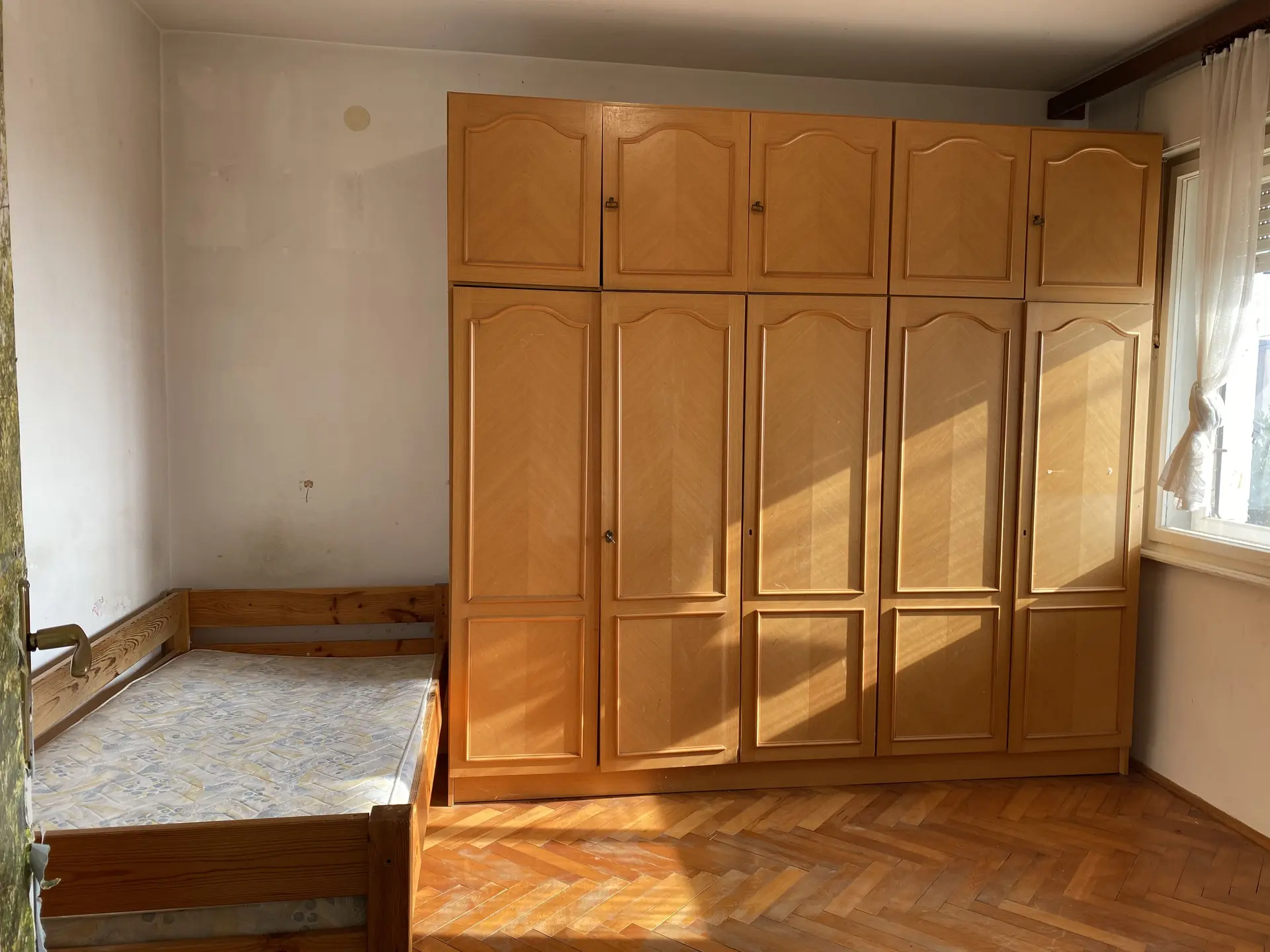 Listing Ad Image