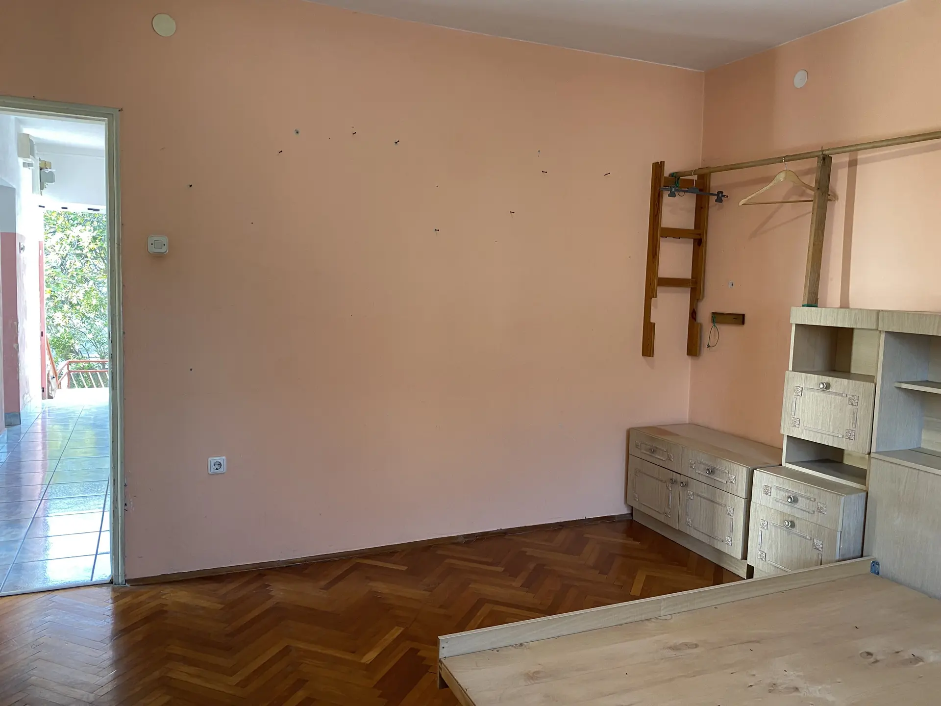Listing Ad Image