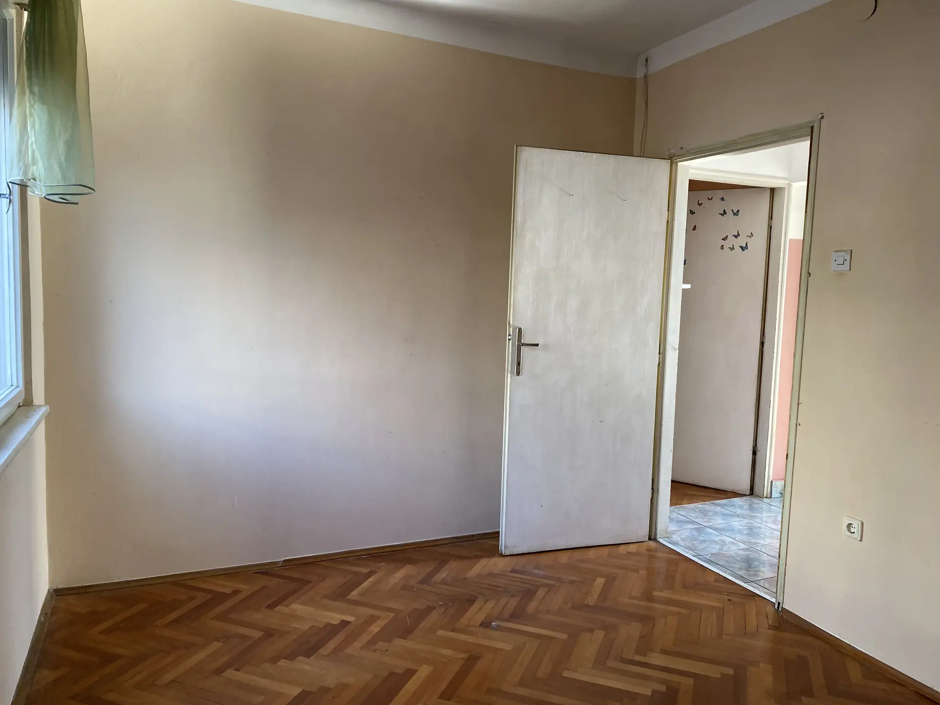 Listing Ad Image