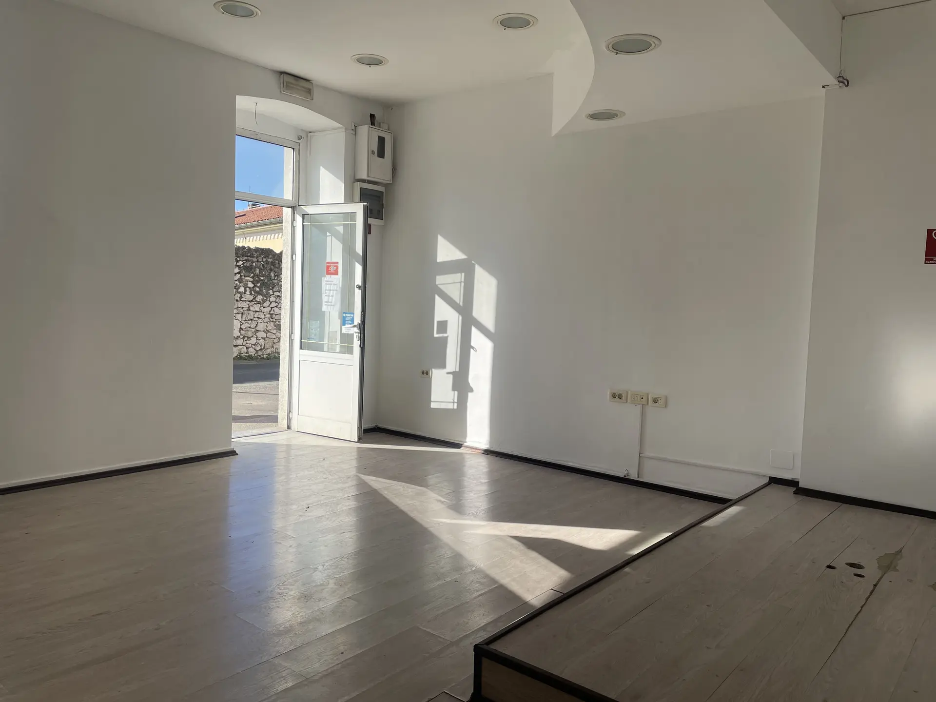 Listing Ad Image