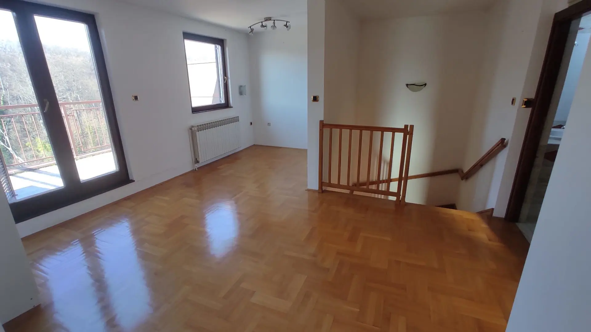 Listing Ad Image