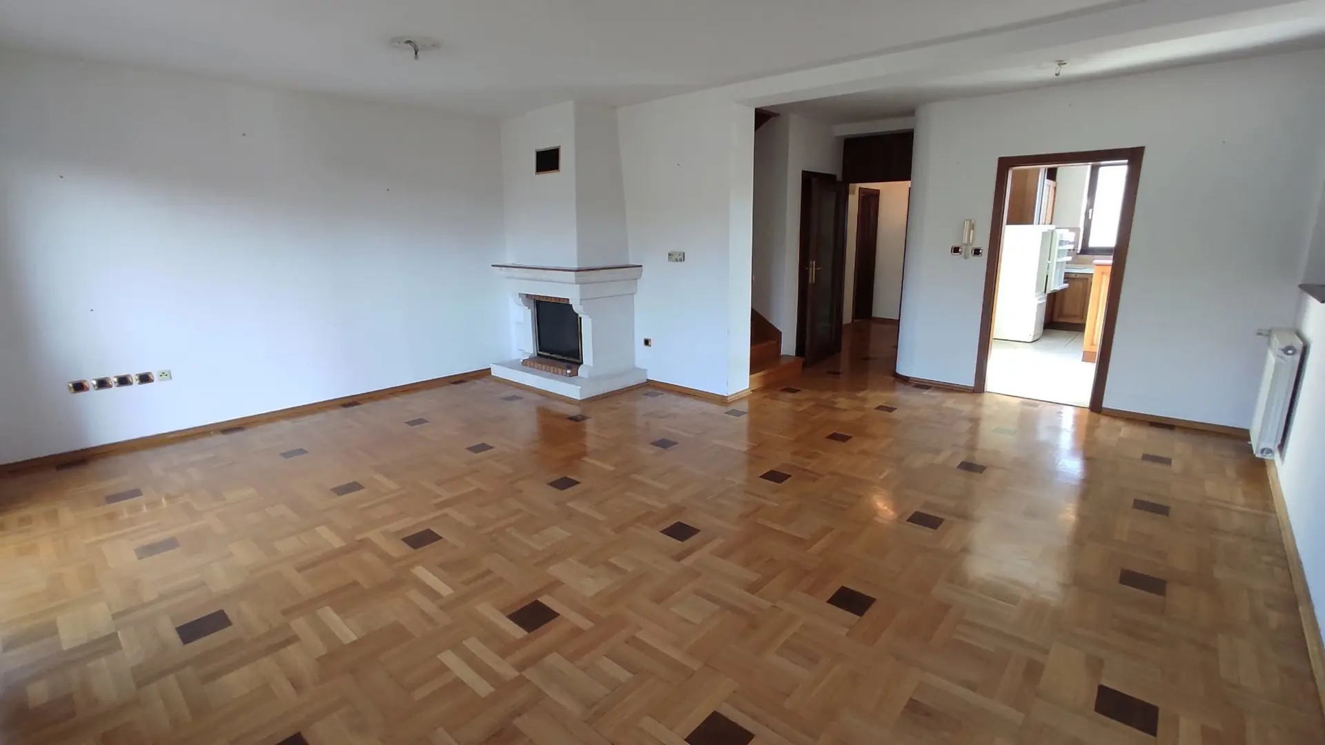 Listing Ad Image