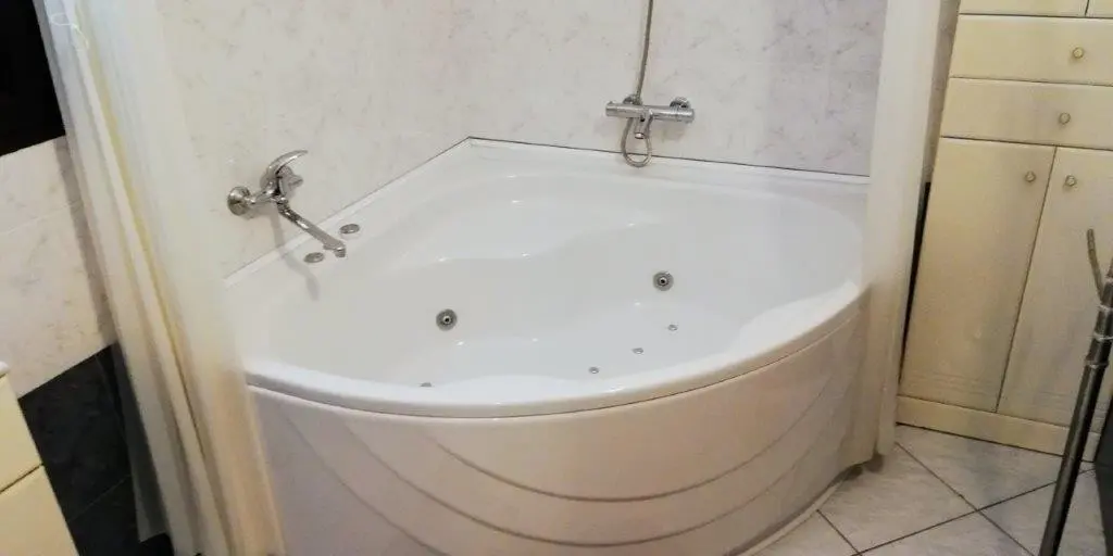 Listing Ad Image