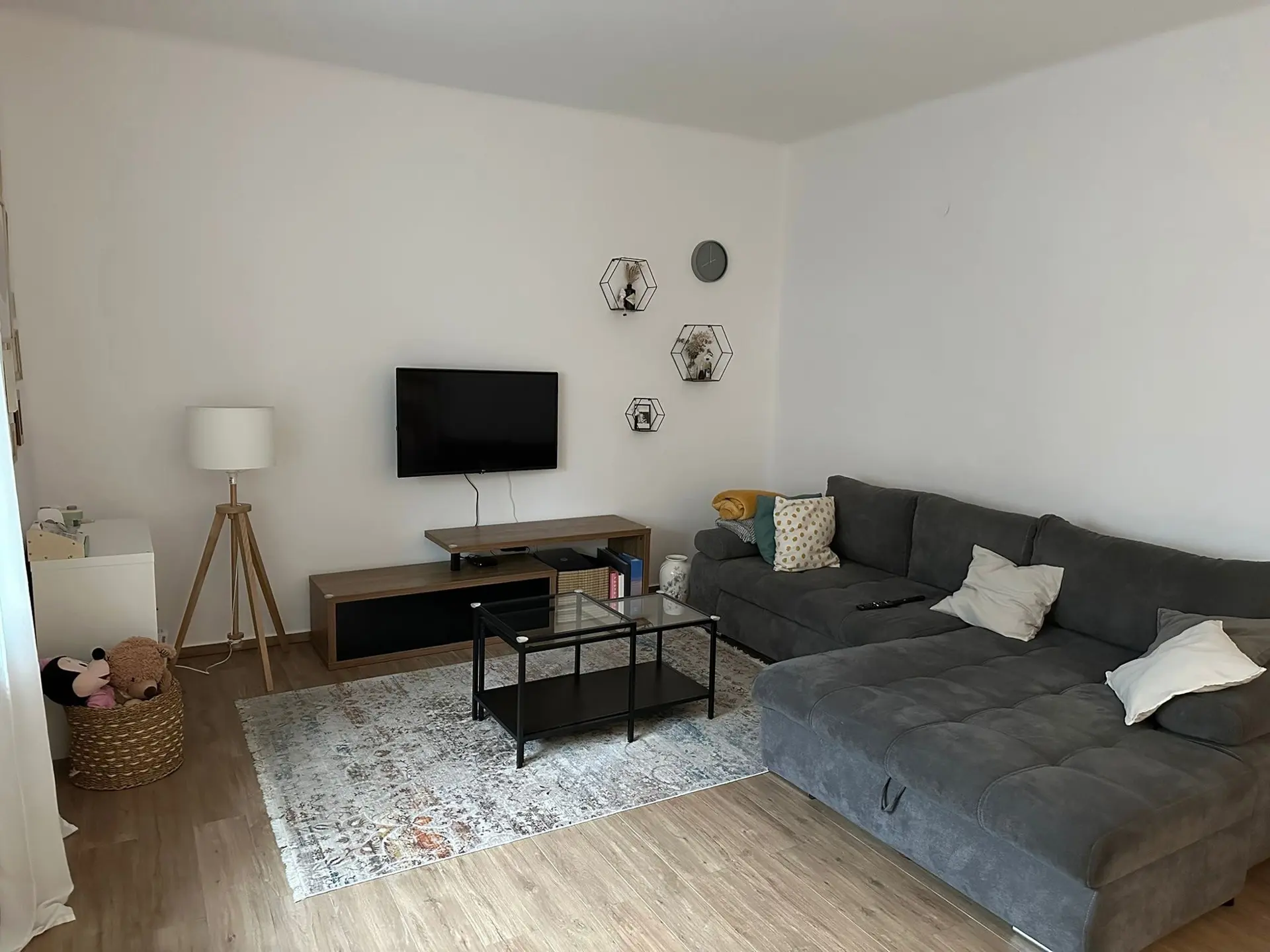 Listing Ad Image