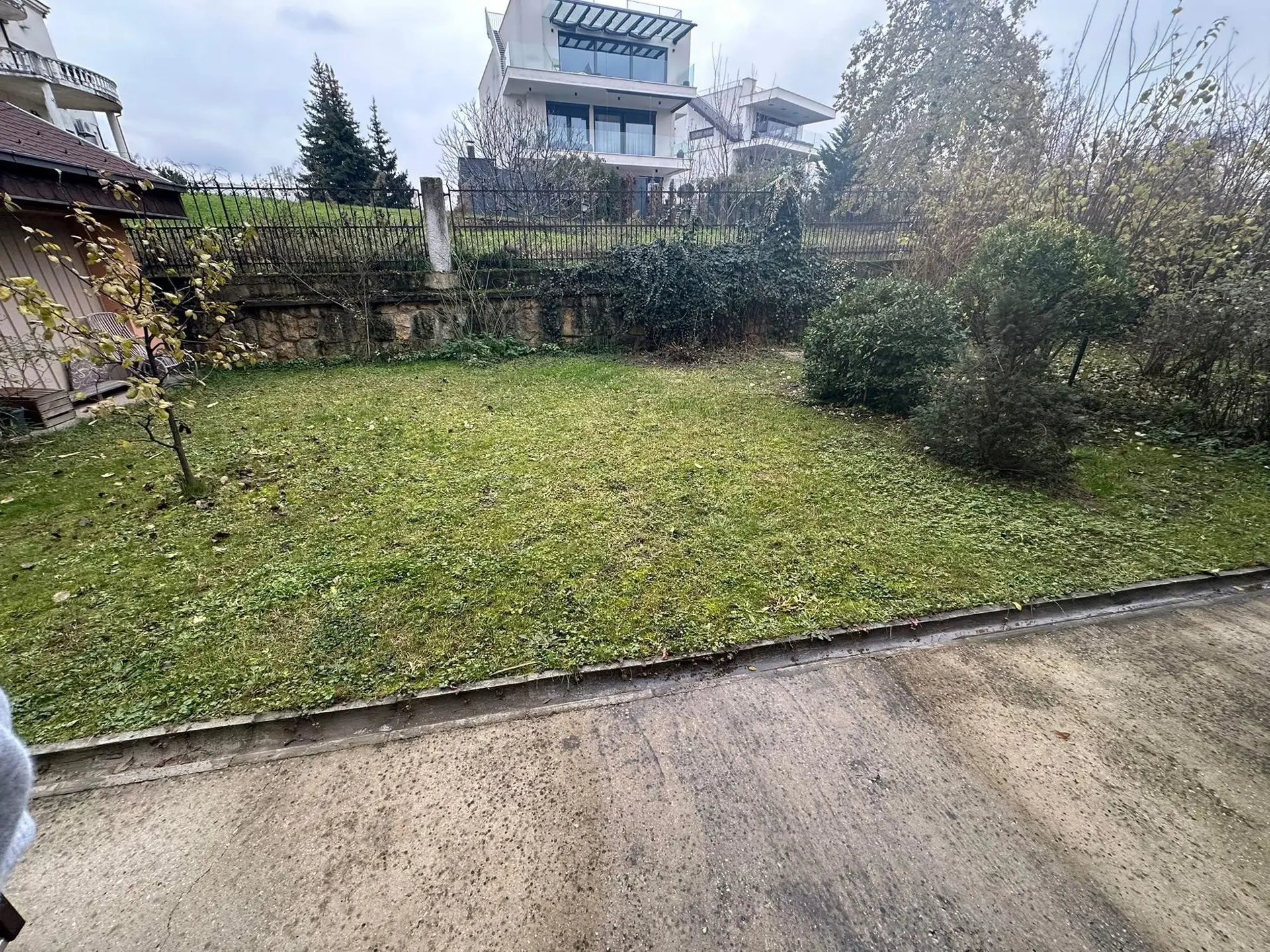 Listing Ad Image