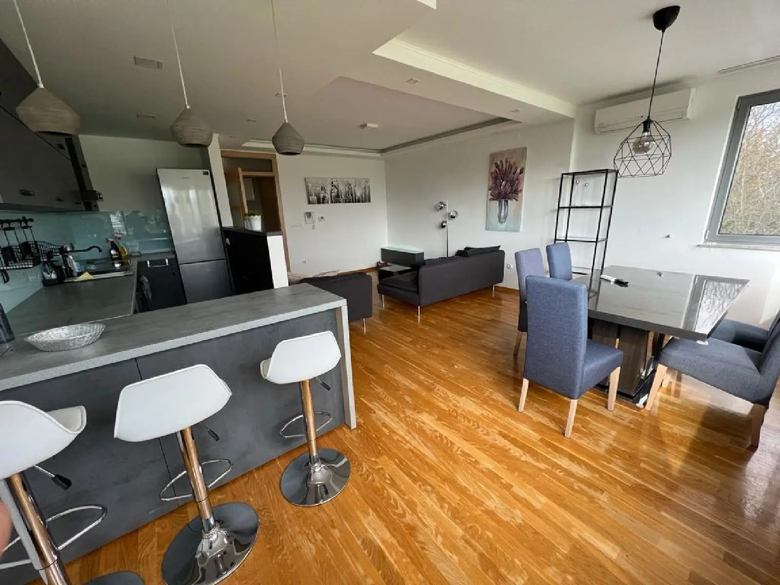 Listing Ad Image