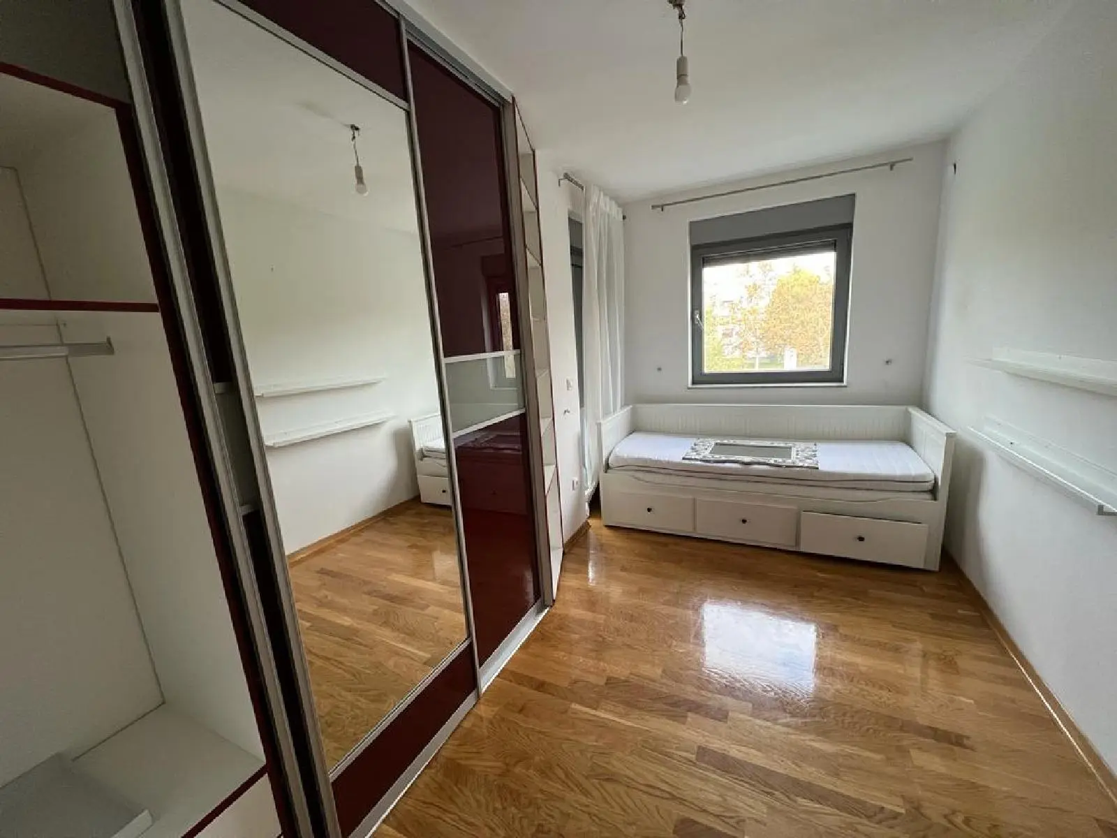 Listing Ad Image