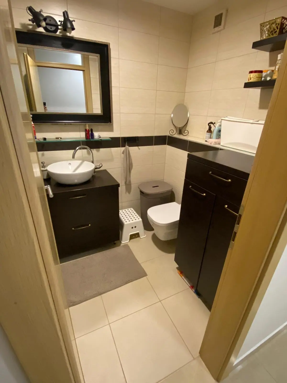 Listing Ad Image