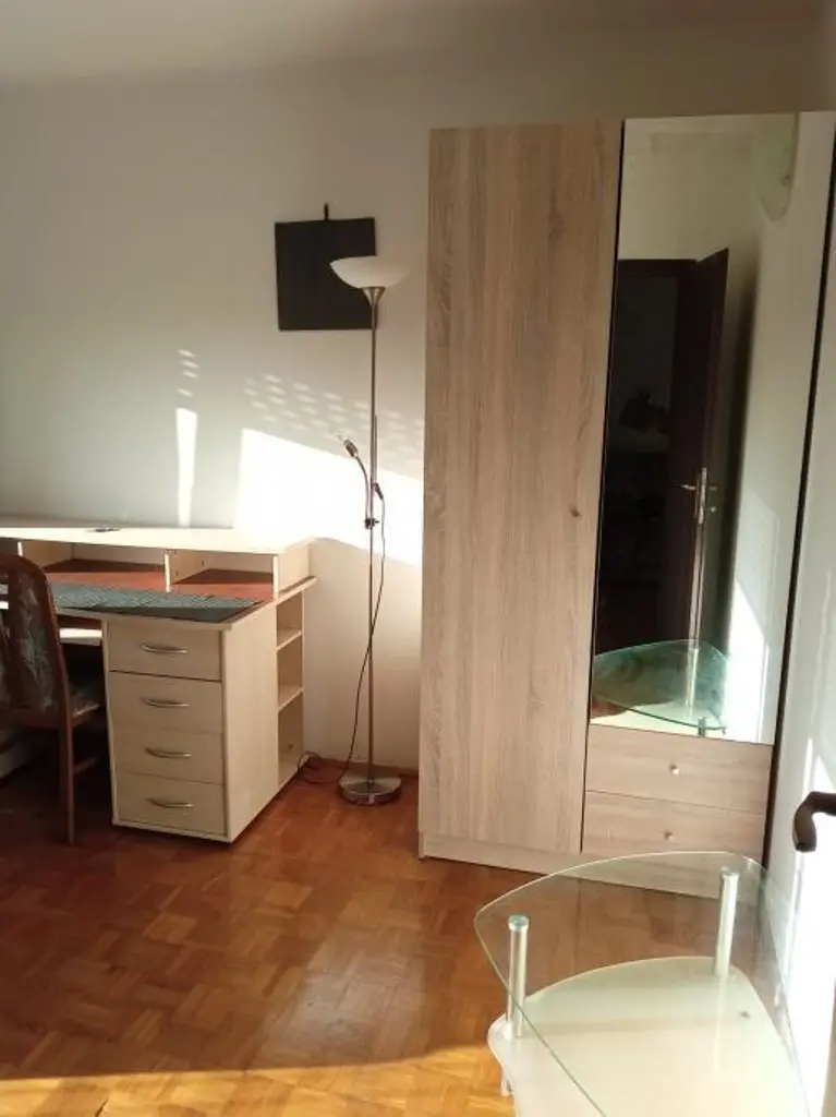 Listing Ad Image
