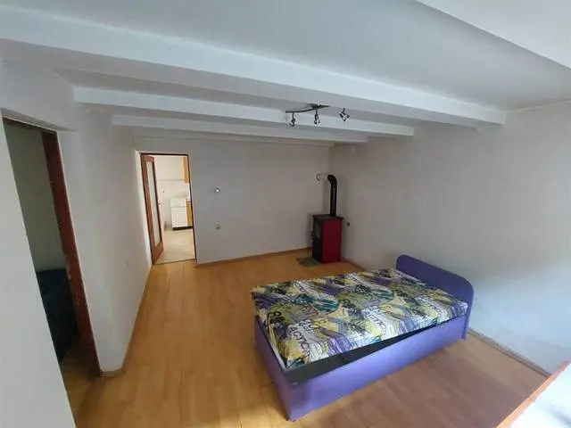Listing Ad Image