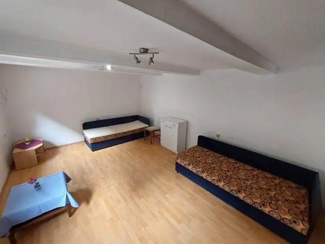 Listing Ad Image