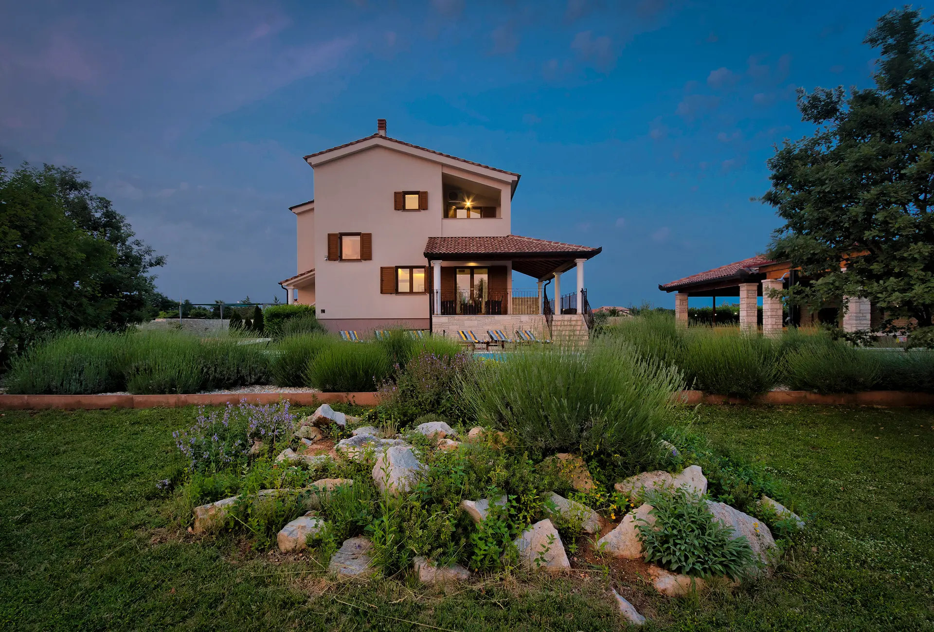 Listing Ad Image
