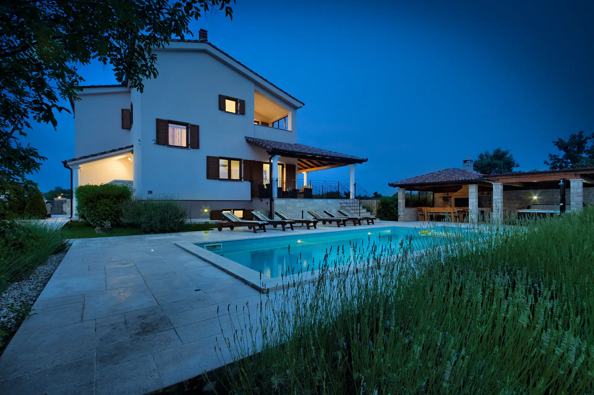 Listing Ad Image