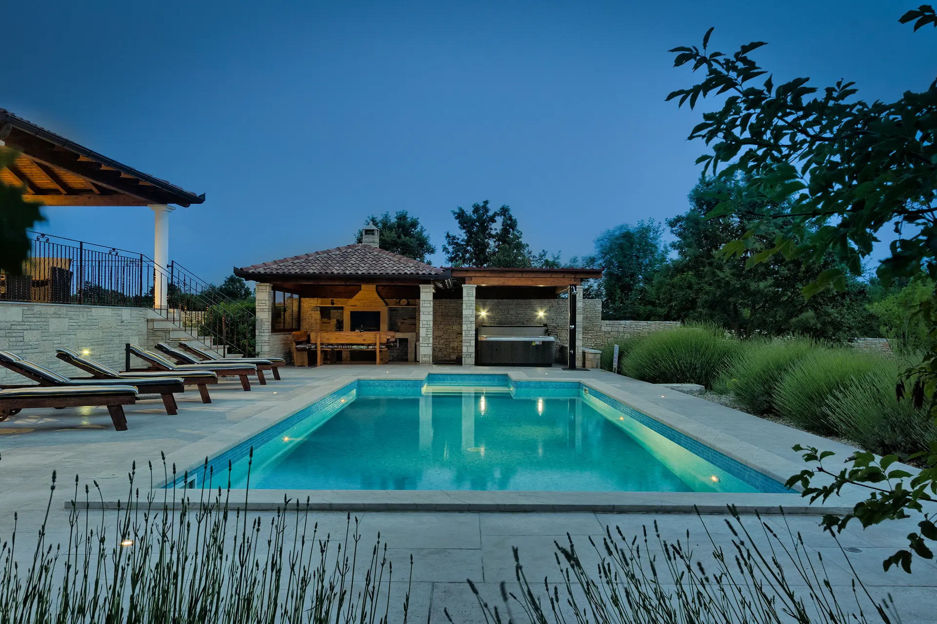 Listing Ad Image