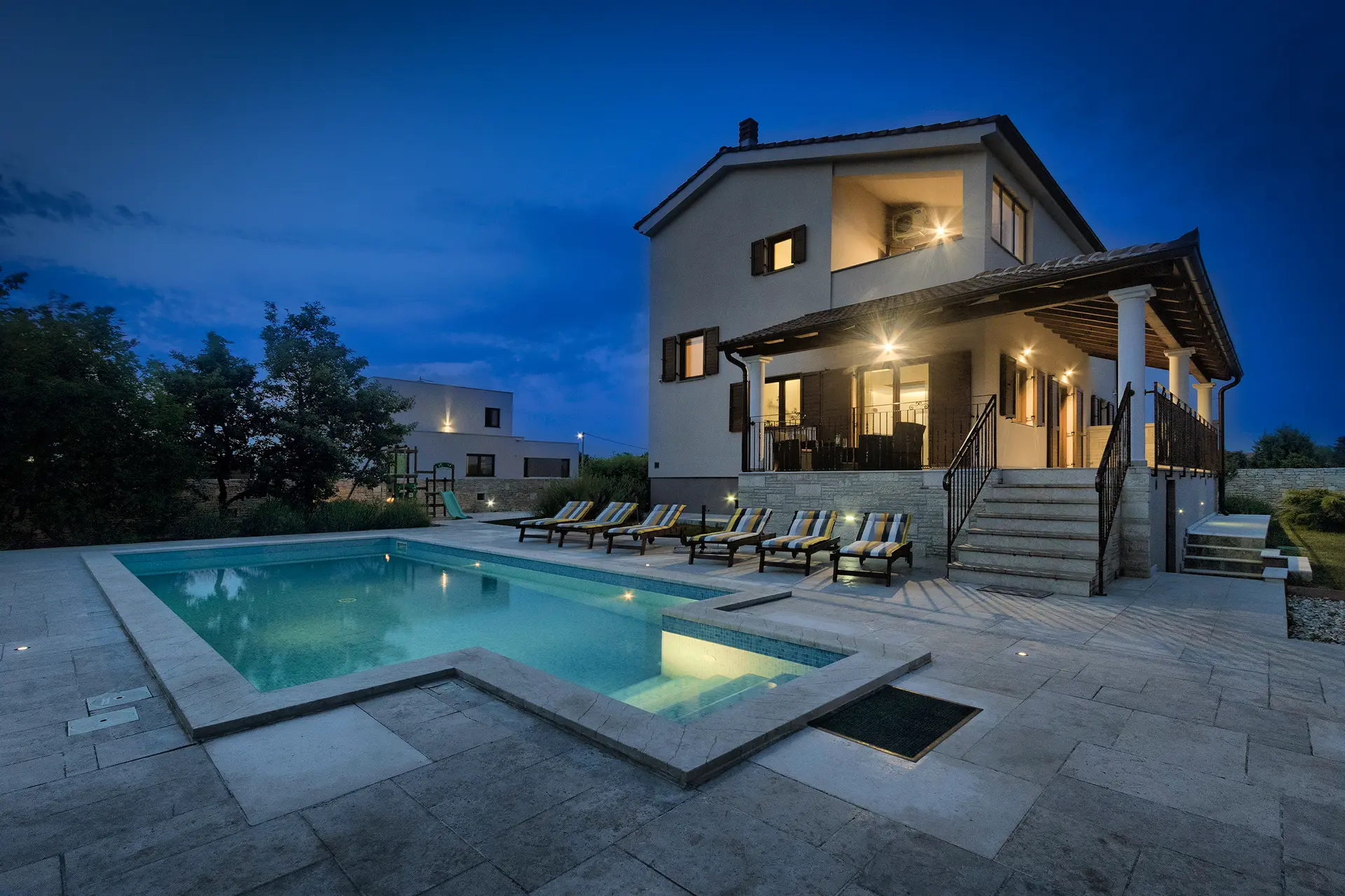 Listing Ad Image