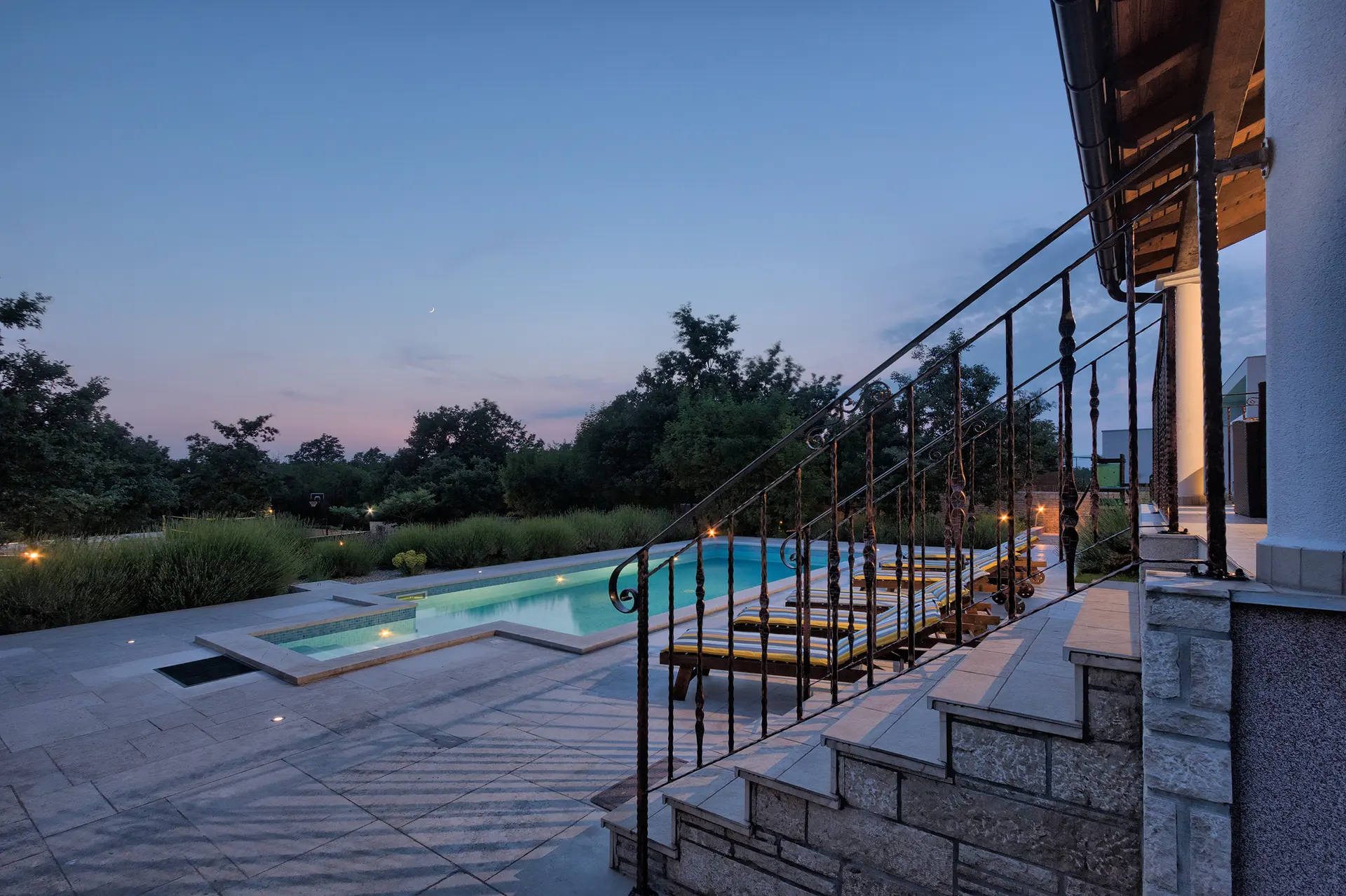 Listing Ad Image