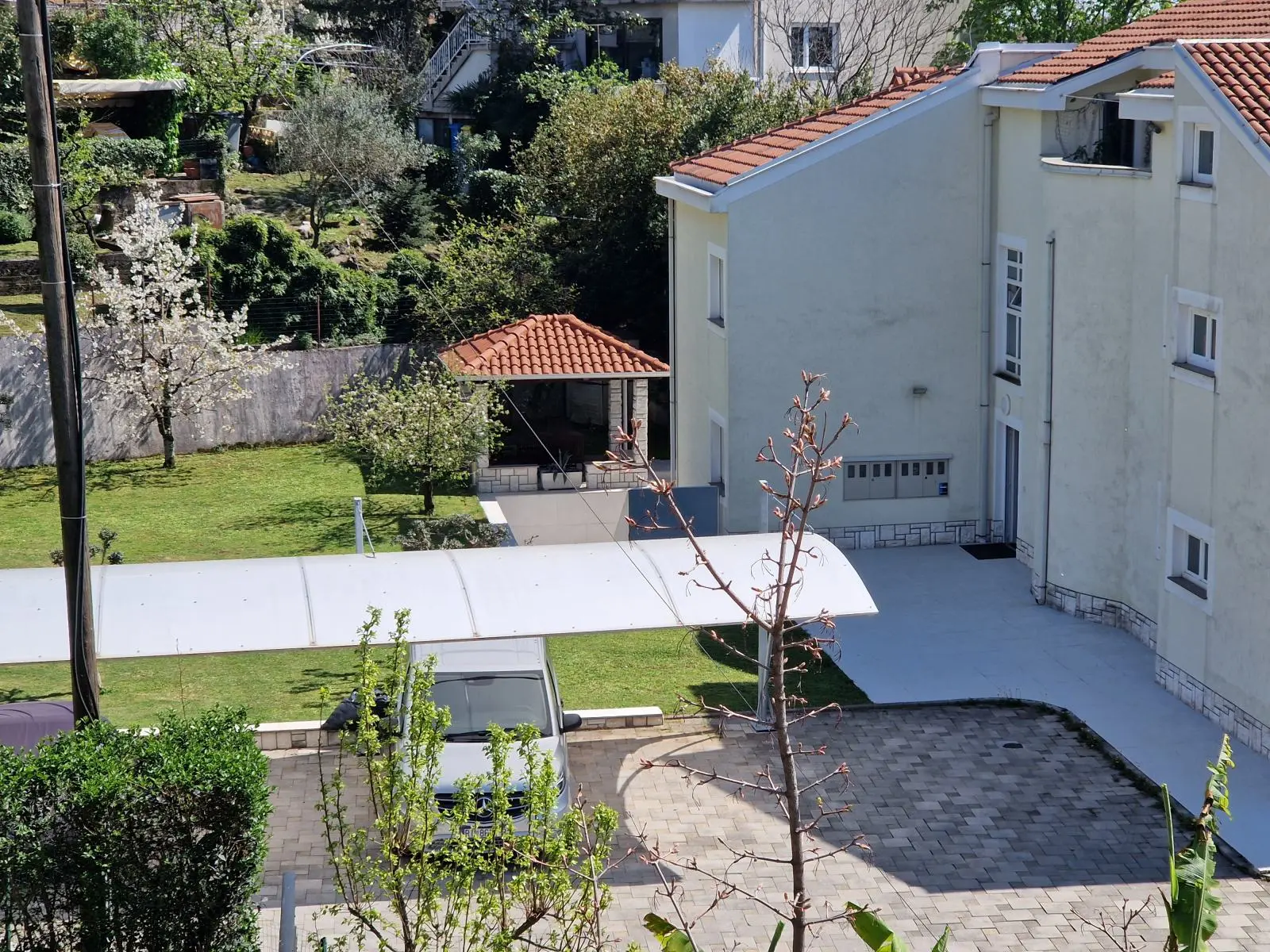 Listing Ad Image