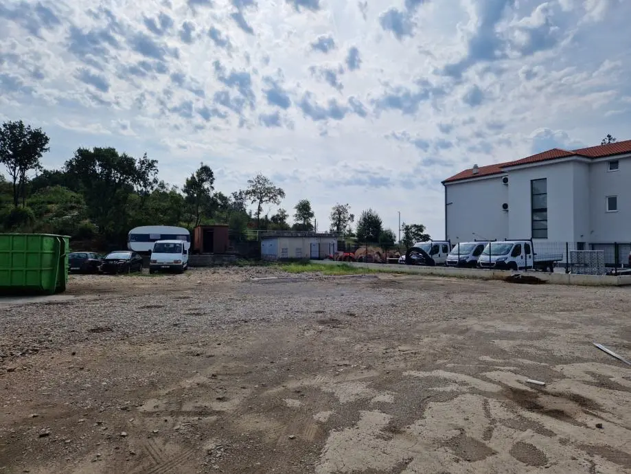 Listing Ad Image