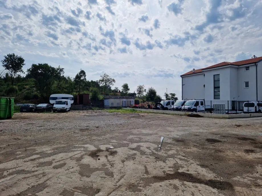 Listing Ad Image