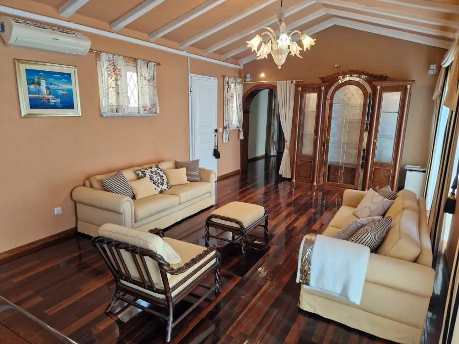 Listing Ad Image
