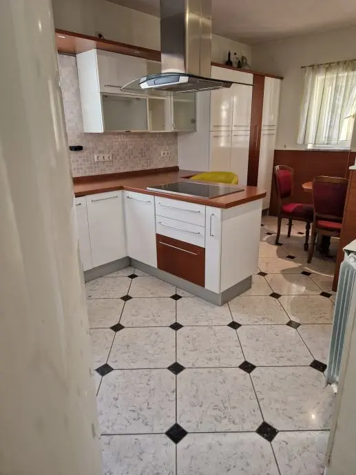 Listing Ad Image