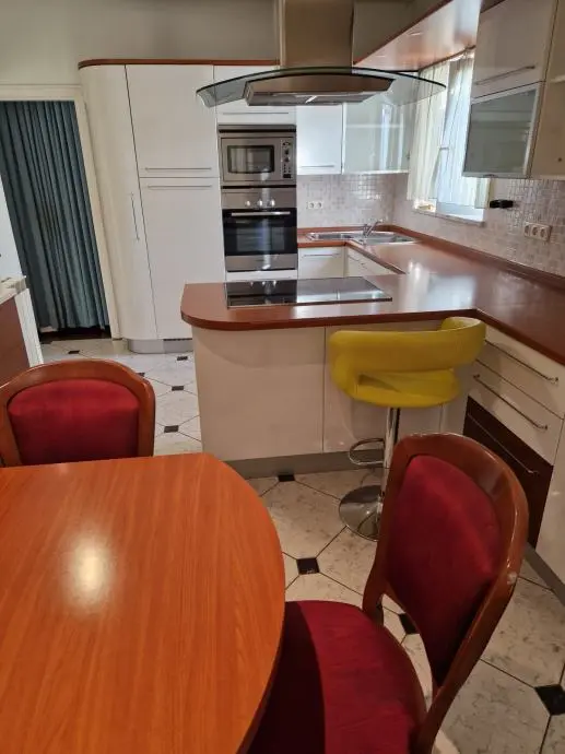 Listing Ad Image