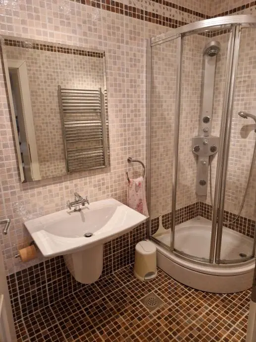 Listing Ad Image